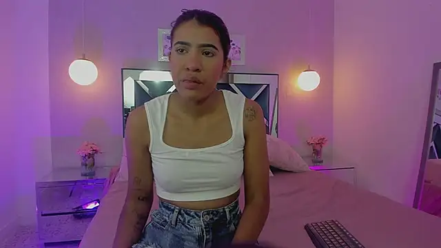 Miakhalifa 7 online show from 3, 3, 2025