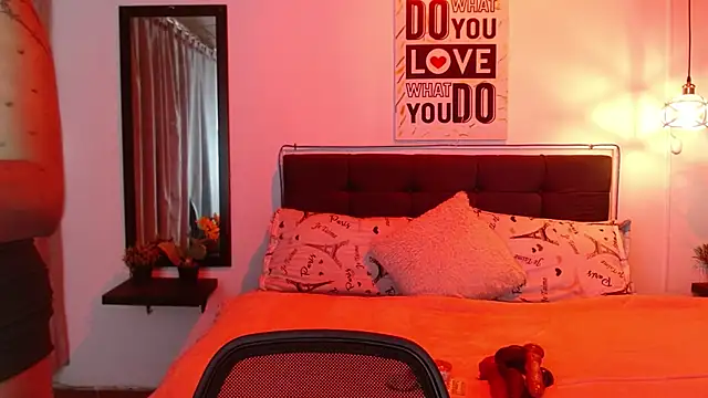 Dominik girl online show from 24, 5, 2026
