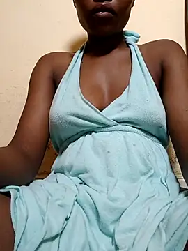 Snapshot of petite_babe chatting on 8, 2, 2026 petite babe online show from 8, 2, 2026