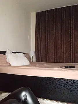 GiseleReine online show from 21, 3, 2025