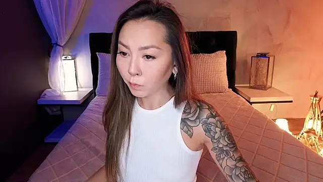 im casey online show from 12, 11, 2025