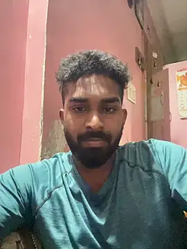 Handsomehunk 4U online show from 5, 12, 2024