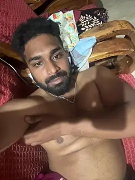 Handsomehunk 4U online show from 7, 12, 2024