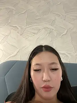 Aiko Yumi online show from 24, 2, 2025