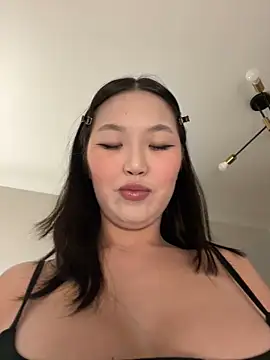 Aiko Yumi online show from 17, 10, 2025