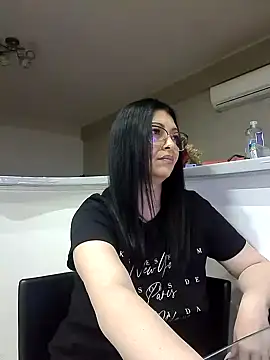 Milf Abigail online show from 17, 2, 2025