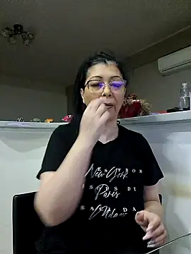 Milf Abigail online show from 2, 3, 2025