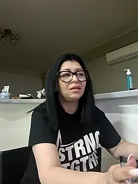 Milf Abigail online show from 17, 2, 2026