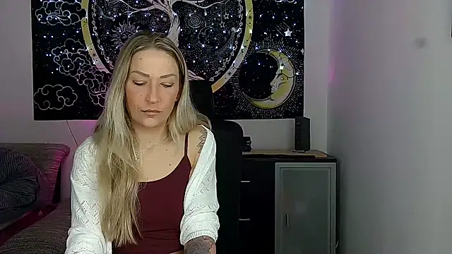 Snapshot of SexxyLiviaa chatting on 14, 2, 2026 SexxyLiviaa online show from 14, 2, 2026