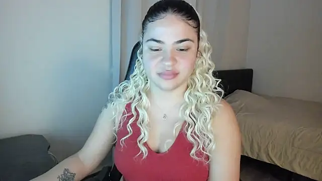 MelSaunders online show from 4, 1, 2025