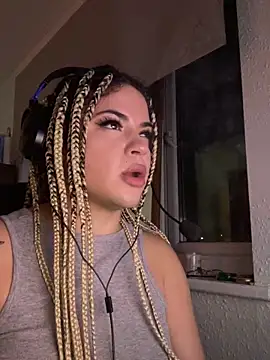 MelSaunders online show from 24, 3, 2026