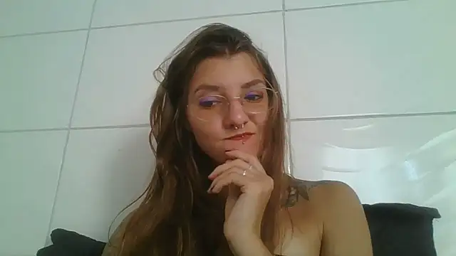 SweetyBabyDemon online show from 15, 3, 2026