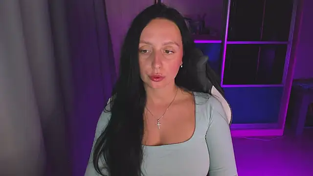 Christy Calypso online show from 2, 7, 2026