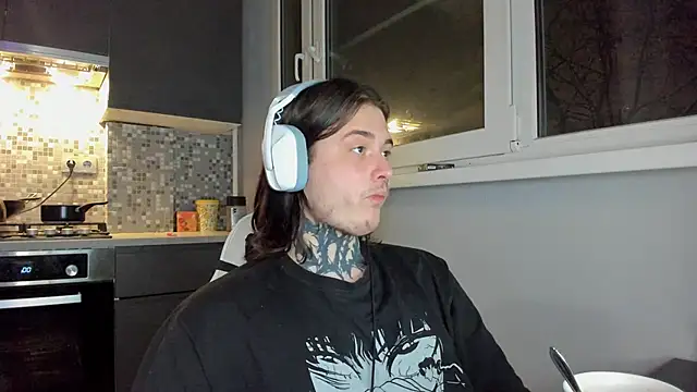 Snapshot of _torfin_ chatting on 10, 12, 2024 torfin online show from 10, 12, 2024