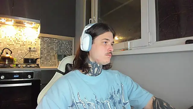 Snapshot of _torfin_ chatting on 3, 1, 2025 torfin online show from 3, 1, 2025