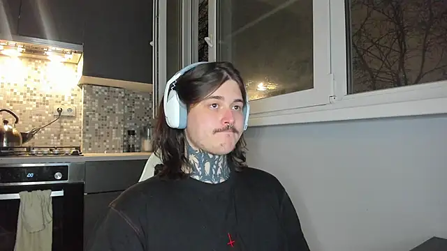 Snapshot of _torfin_ chatting on 15, 1, 2025 torfin online show from 15, 1, 2025