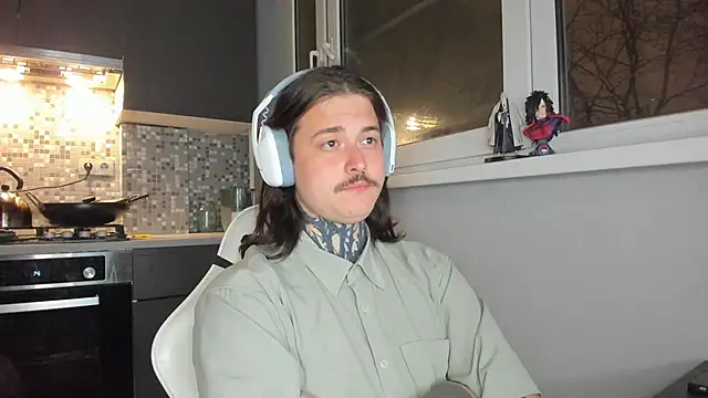 Snapshot of _torfin_ chatting on 8, 2, 2025 torfin online show from 8, 2, 2025