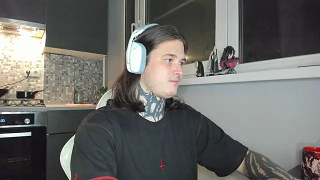 Snapshot of _torfin_ chatting on 4, 3, 2025 torfin online show from 4, 3, 2025