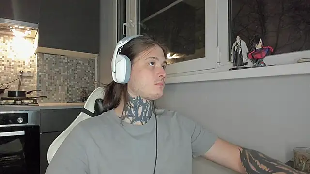 Snapshot of _torfin_ chatting on 18, 3, 2025 torfin online show from 18, 3, 2025