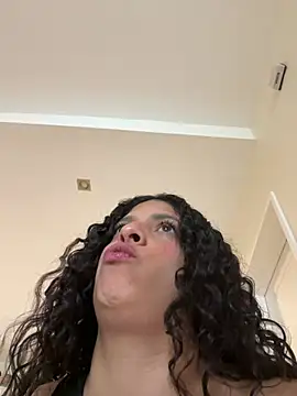 Snapshot of Shura_xxxBig chatting on 24, 6, 2026 Shura xxxBig online show from 24, 6, 2026