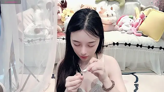 AKiKi711 online show from 15, 6, 2026