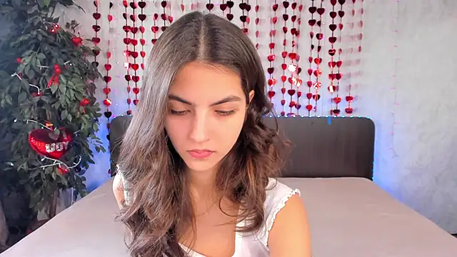 Milana Crystal  online show from 14, 2, 2025