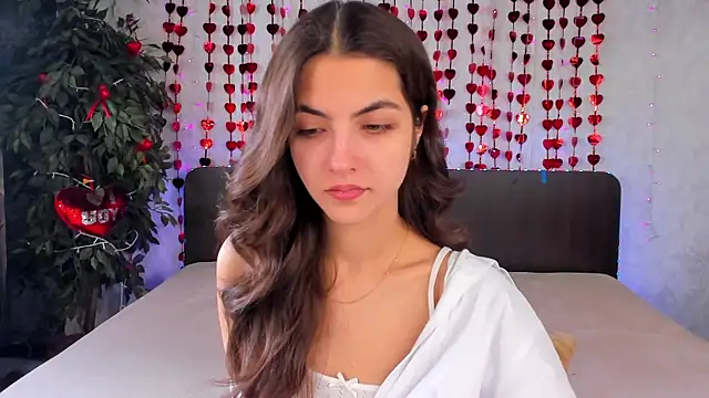 Milana Crystal  online show from 20, 2, 2025