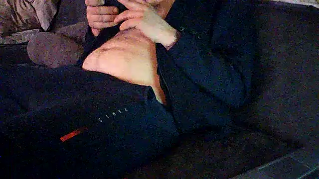 kiksnap-meistro5 online show from 25, 4, 2026