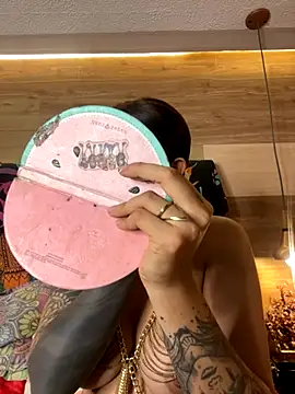 Cori Paige online show from 30, 11, 2025