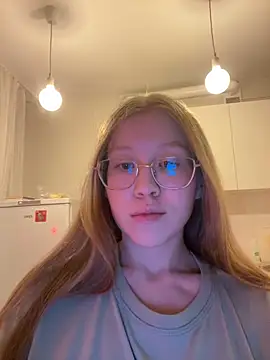 Eva Weyne online show from 5, 1, 2025