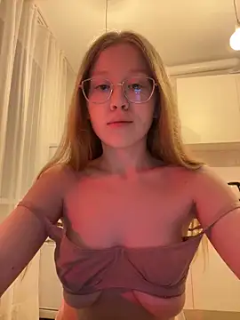 Eva Weyne online show from 28, 2, 2025