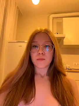 Eva Weyne online show from 8, 10, 2025