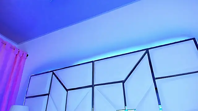 SarayRoyse online show from 27, 1, 2025