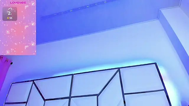 SarayRoyse online show from 8, 2, 2025