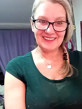 irinamaux online show from 3, 3, 2026