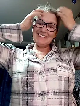 Snapshot of irinamaux chatting on 22, 5, 2026 irinamaux online show from 22, 5, 2026