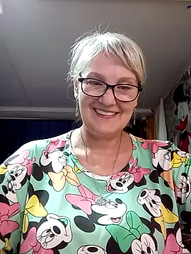 Snapshot of irinamaux chatting on 31, 5, 2026 irinamaux online show from 31, 5, 2026