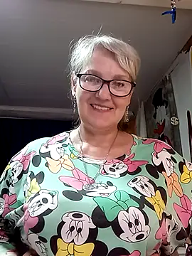 Snapshot of irinamaux chatting on 31, 5, 2026 irinamaux online show from 31, 5, 2026