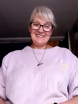 irinamaux online show from 7, 7, 2026