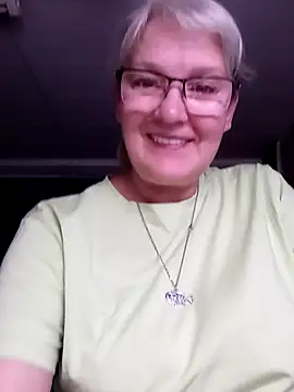 irinamaux online show from 11, 7, 2026