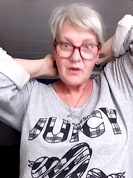 irinamaux online show from 15, 7, 2026