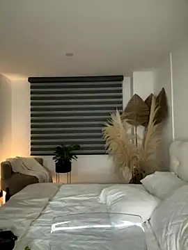 Brunettexio online show from 25, 9, 2025