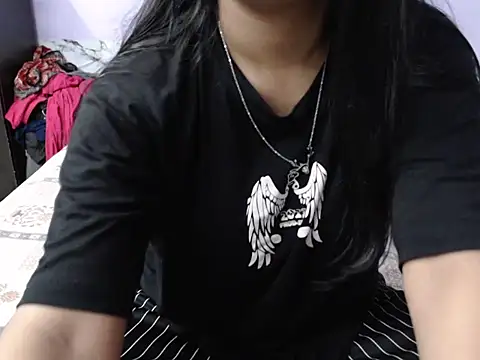 Freya nia online show from 18, 9, 2025