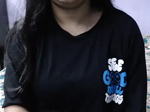 Freya nia online show from 7, 10, 2025