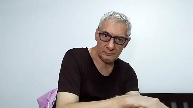 BIGUNCUTHARDCOCK online show from 16, 4, 2026