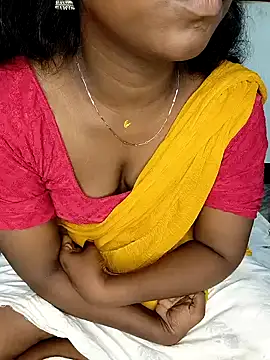 Snapshot of tamilachi4u chatting on 27, 12, 2024 tamilachi4u online show from 27, 12, 2024