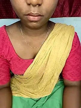 Snapshot of tamilachi4u chatting on 4, 1, 2025 tamilachi4u online show from 4, 1, 2025