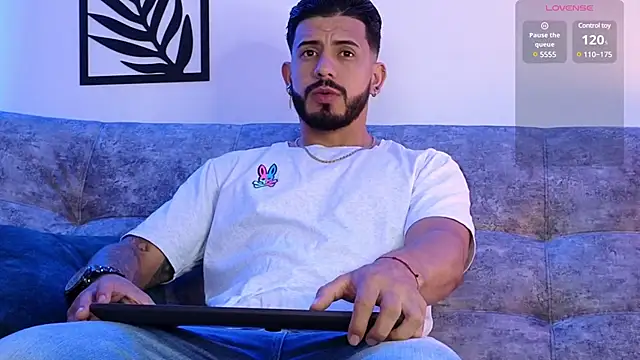 Snapshot of Bruno_Mattos chatting on 22, 3, 2025 Bruno Mattos online show from 22, 3, 2025