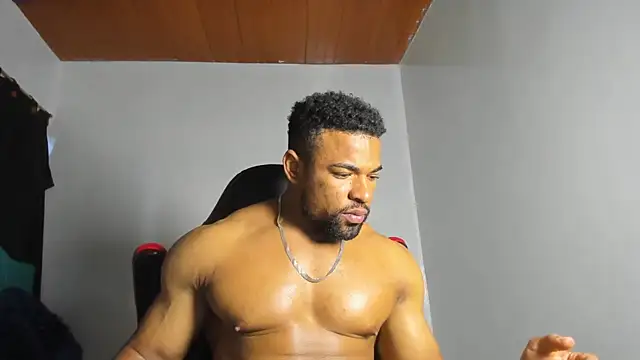 estebanlobo- online show from 9, 9, 2025