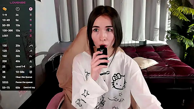 ashleyro1 online show from 2, 12, 2025